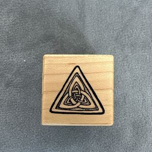 Vintage 1998 PSX B-2450 Trinity Celtic Knot Triquetra Wood Rubber Stamp